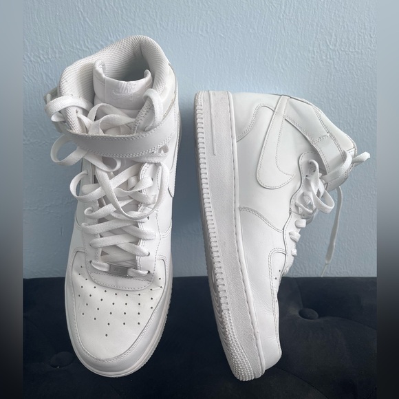 Air Force One High Tops - Picture 9 of 10